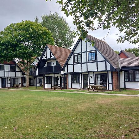 3.9. Tudor Court Hayle Exterior photo